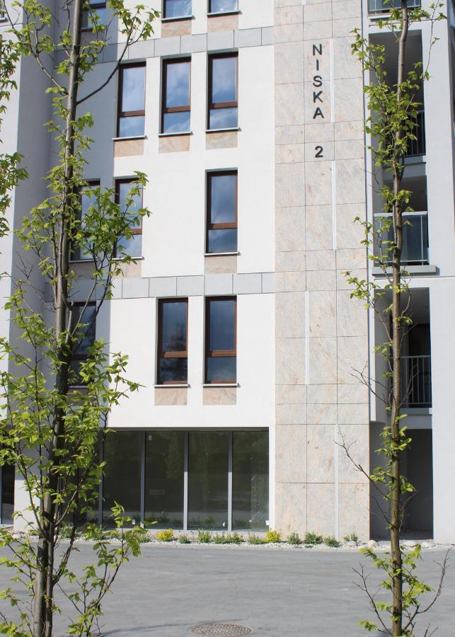 Apartament White-Niska Z Garazem Podziemnym Кельце Экстерьер фото